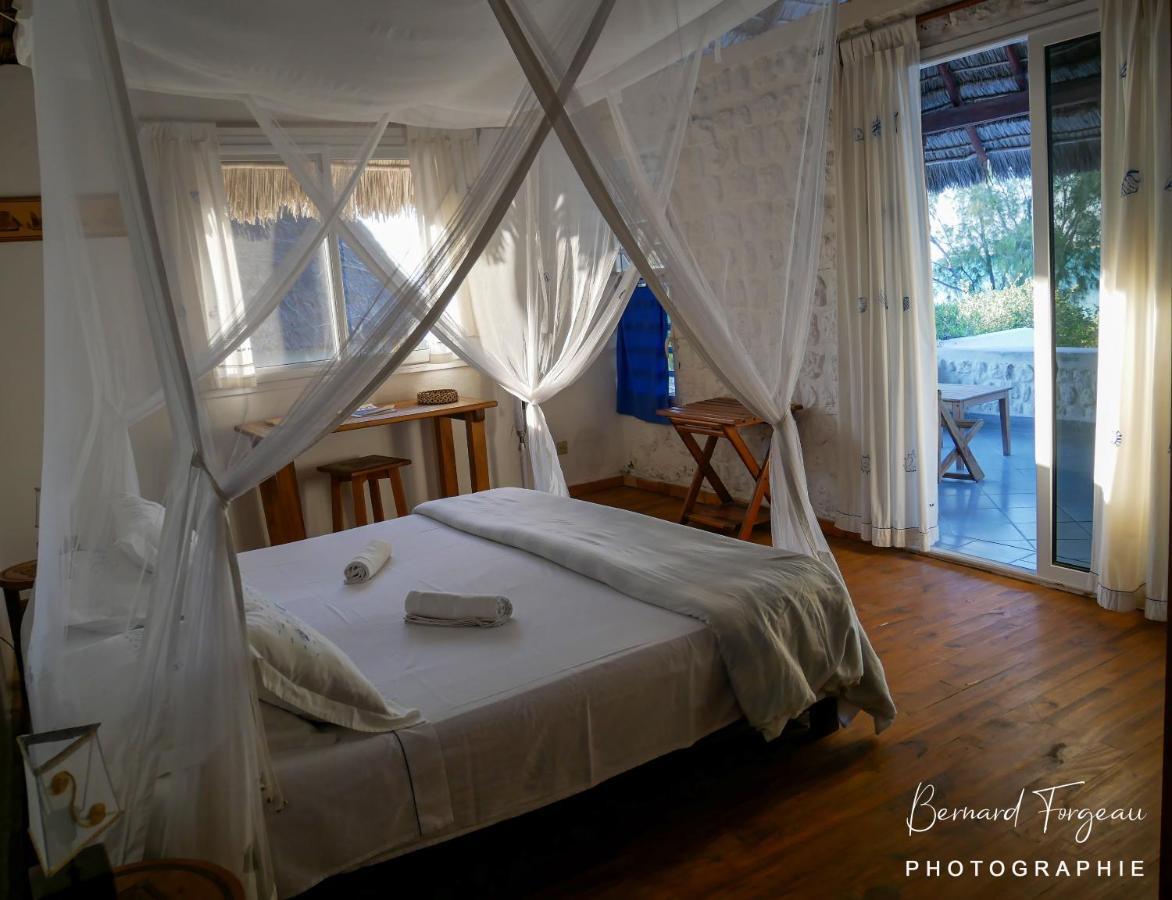Salary Bay Otel Tsifota Dış mekan fotoğraf